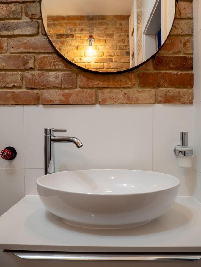 Brick House - Apartament Stefan Wrocław Extérieur photo